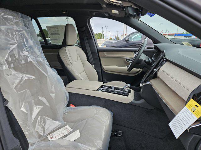 2026 Volvo XC90 Core, B5 AWD Gas (mild hybrid), Gasoline, Bright, 7 Seats