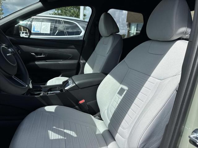 2026 Hyundai Santa Cruz SE