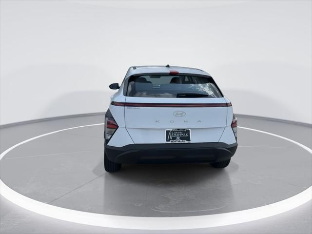 2026 Hyundai Kona SE