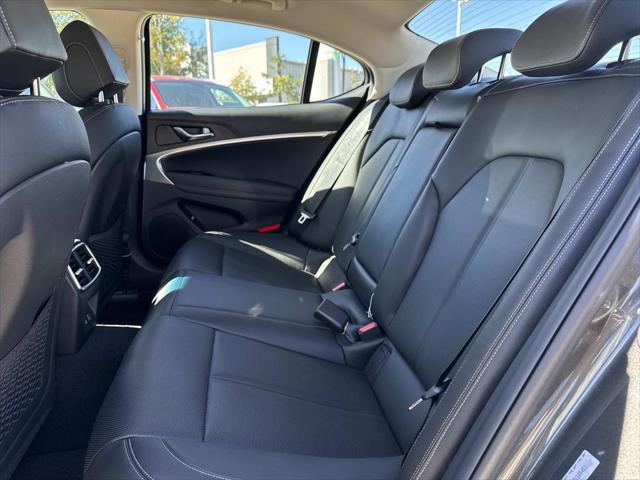 2026 Genesis G70 2.5T RWD