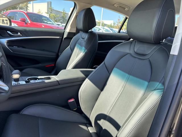 2026 Genesis G70 2.5T RWD