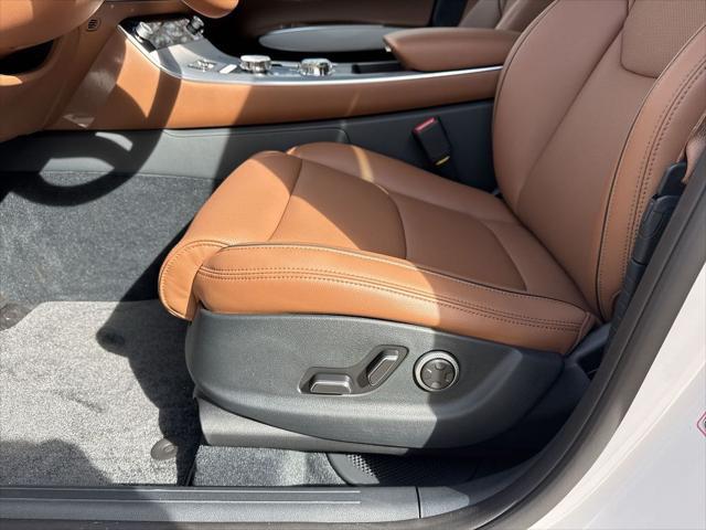 2026 Genesis GV70 2.5T Advanced