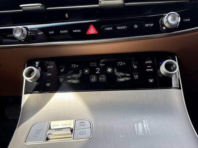 2026 Genesis GV70 2.5T Advanced