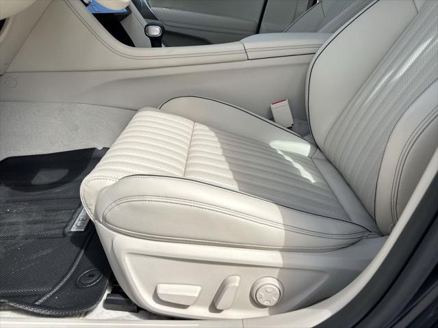 2026 Genesis G70 2.5T RWD Prestige