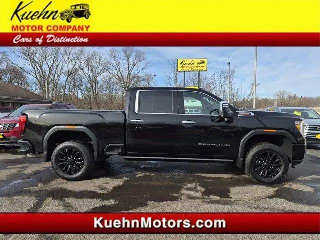 2021 GMC Sierra 2500HD 4WD Crew Cab Standard Bed Denali for sale in Austin, MN