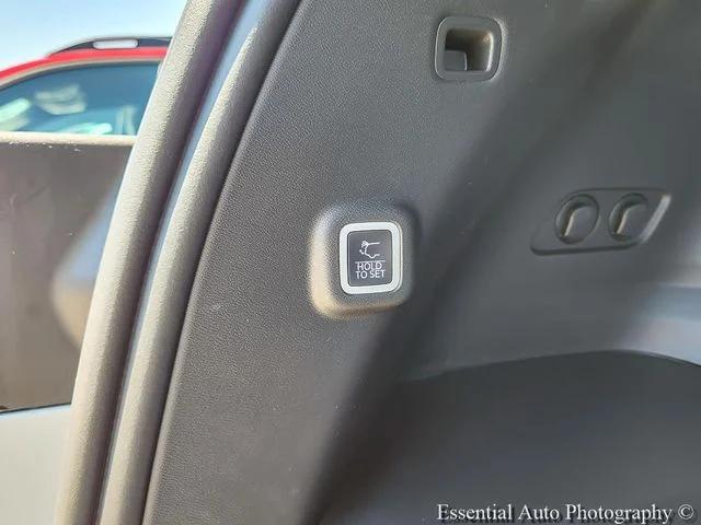 2026 Jeep Cherokee Overland 4x4