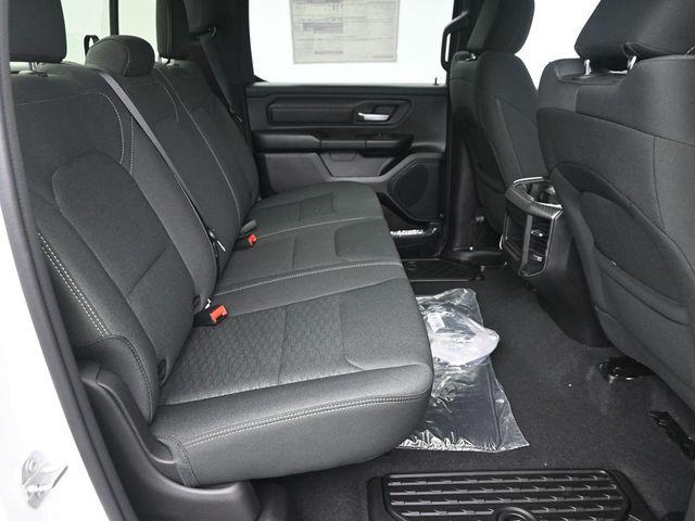 2026 Ram 1500 Express Crew Cab 4x4 57 Box