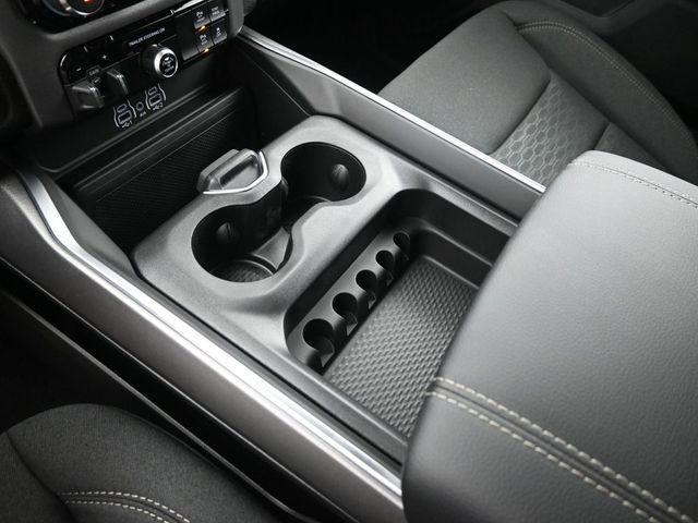 2026 Ram 1500 Express Crew Cab 4x4 57 Box