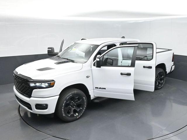 2026 Ram 1500 Express Crew Cab 4x4 57 Box