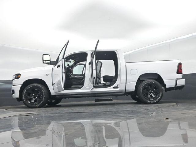 2026 Ram 1500 Express Crew Cab 4x4 57 Box
