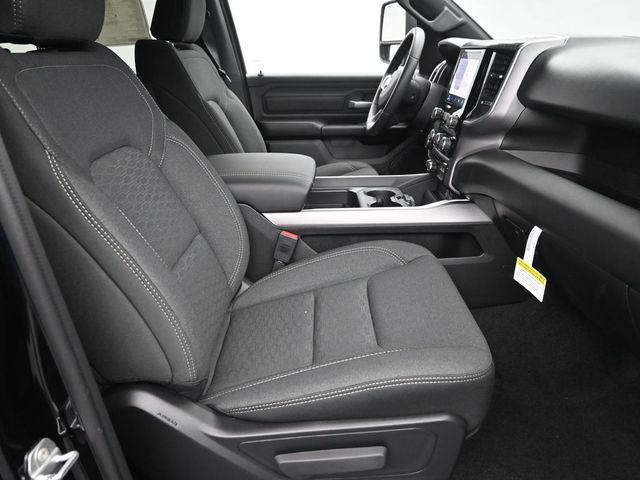 2026 Ram 1500 Express Crew Cab 4x4 57 Box