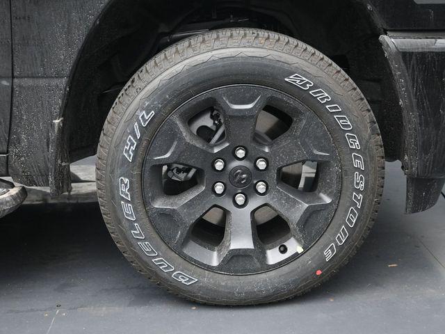 2026 Ram 1500 Express Crew Cab 4x4 57 Box