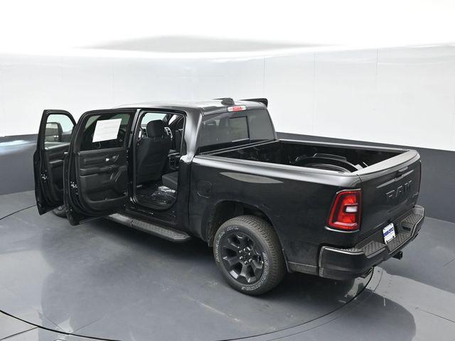 2026 Ram 1500 Express Crew Cab 4x4 57 Box