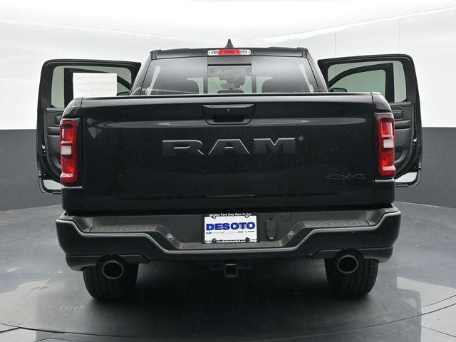 2026 Ram 1500 Express Crew Cab 4x4 57 Box