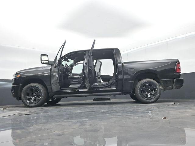 2026 Ram 1500 Express Crew Cab 4x4 57 Box
