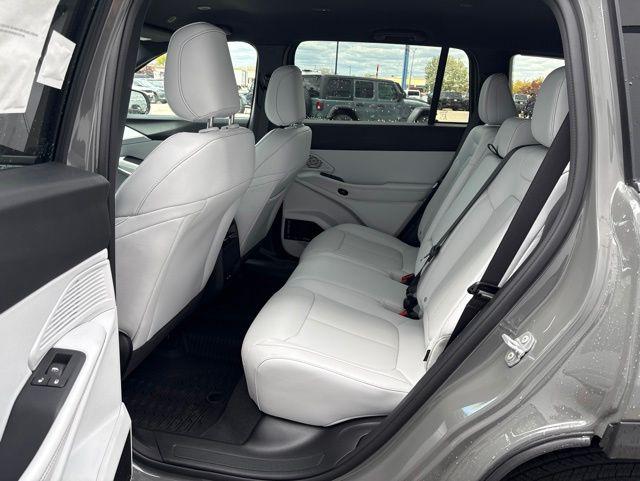 2026 Jeep Cherokee Limited 4x4