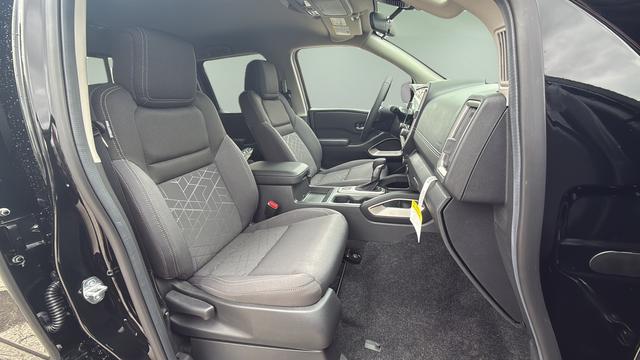 2026 Nissan Frontier Crew Cab SV 4x4