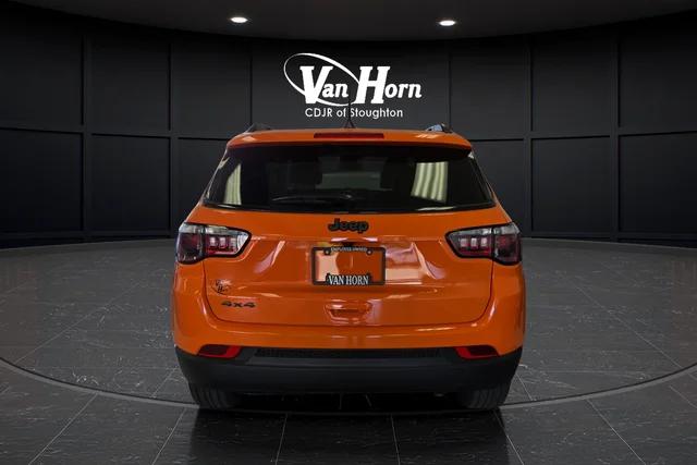 2026 Jeep Compass Latitude Altitude