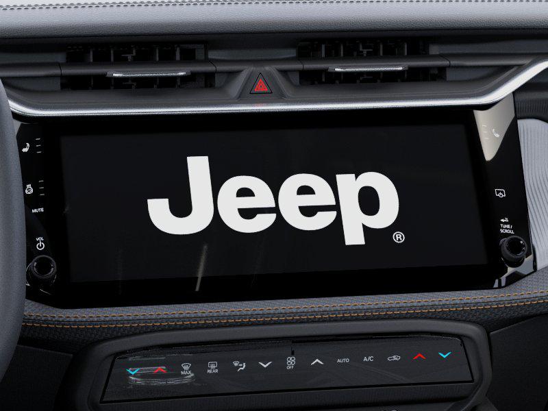 New 2026 Bright White Clear-Coat Exterior Paint Jeep Limited image 44