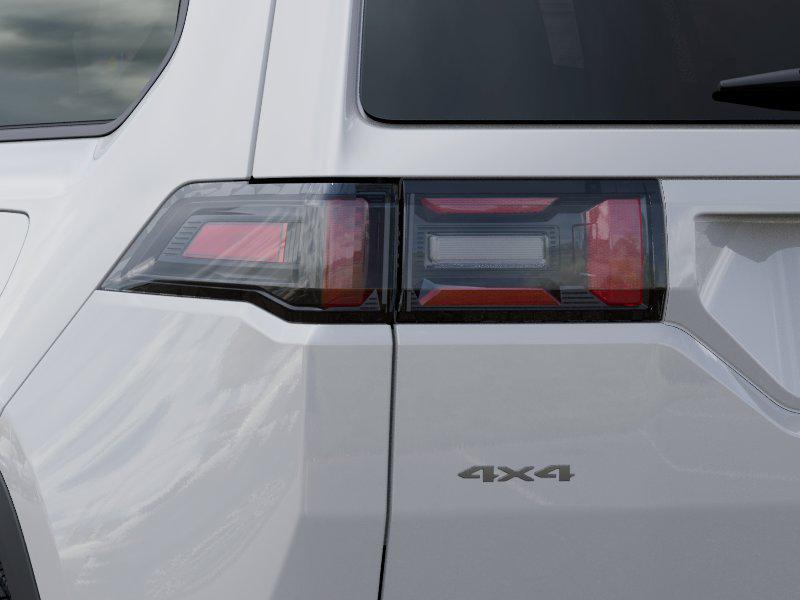 New 2026 Bright White Clear-Coat Exterior Paint Jeep Limited image 9