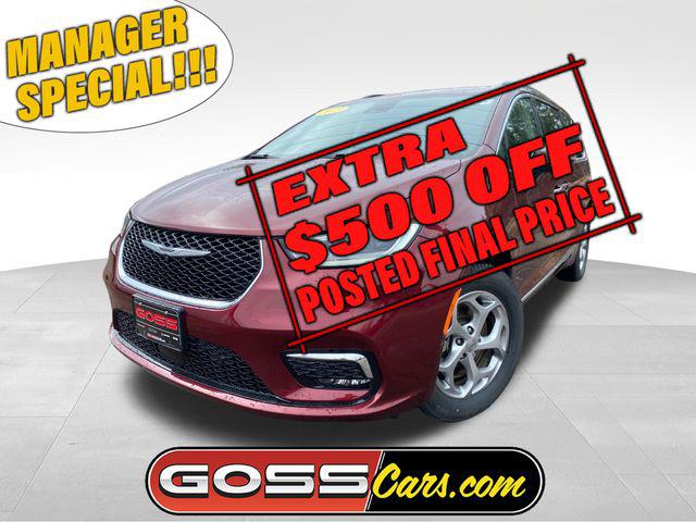 2023 Chrysler Pacifica Limited AWD for sale in South Burlington, VT