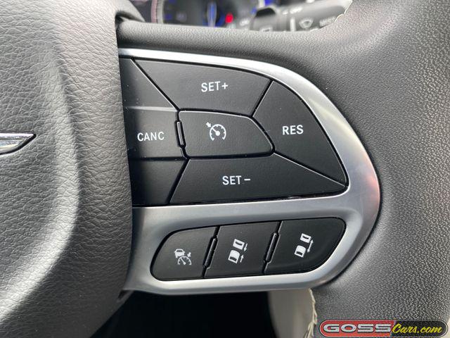 2023 Chrysler Pacifica Limited AWD