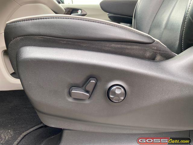 2023 Chrysler Pacifica Limited AWD