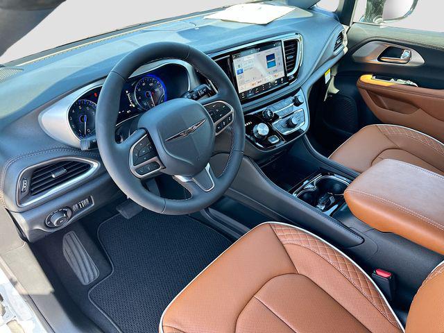 2026 Chrysler Pacifica Pinnacle AWD