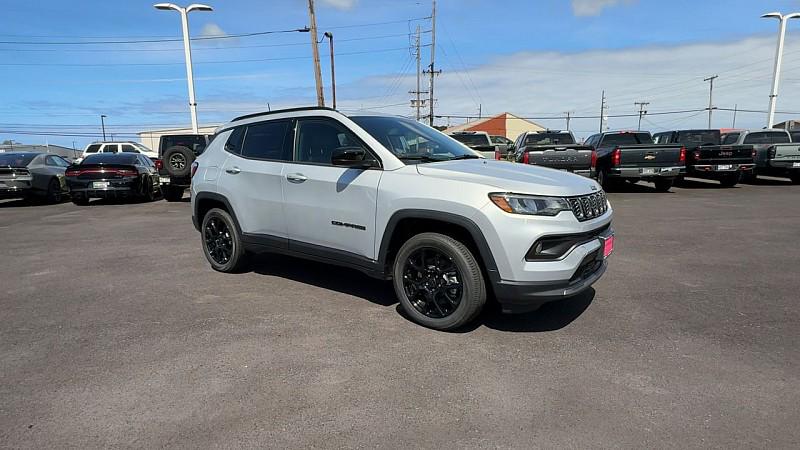 2026 Jeep Compass COMPASS LATITUDE ALTITUDE 4X4 2026 Jeep Compass COMPASS LATITUDE ALTITUDE 4X4