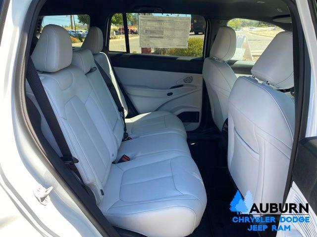 2026 Jeep Cherokee Limited 4x4