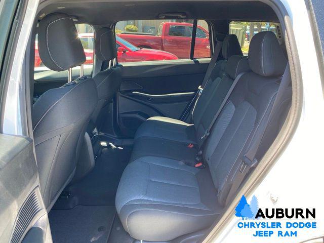 2026 Jeep Cherokee Laredo 4x4