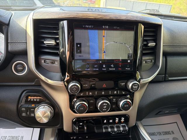 2019 Ram 1500 Laramie Crew Cab 4x4 5'7" Box