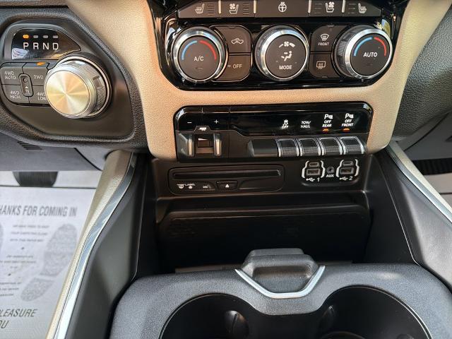 2019 Ram 1500 Laramie Crew Cab 4x4 5'7" Box