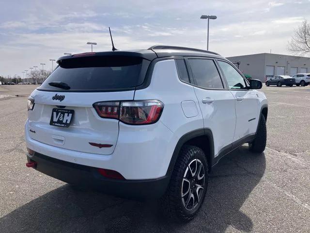 2025 Jeep Compass Trailhawk 4x4