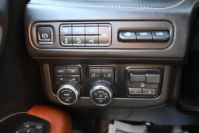 2023 GMC Yukon 4WD Denali Ultimate