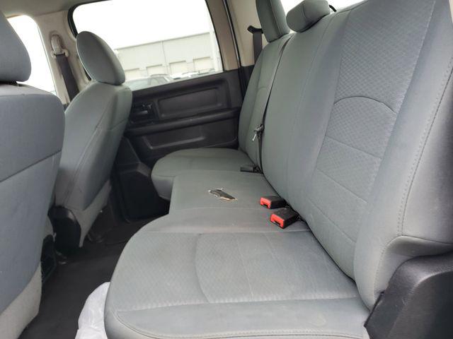 2017 Ram 2500 Tradesman Crew Cab 4x4 8' Box