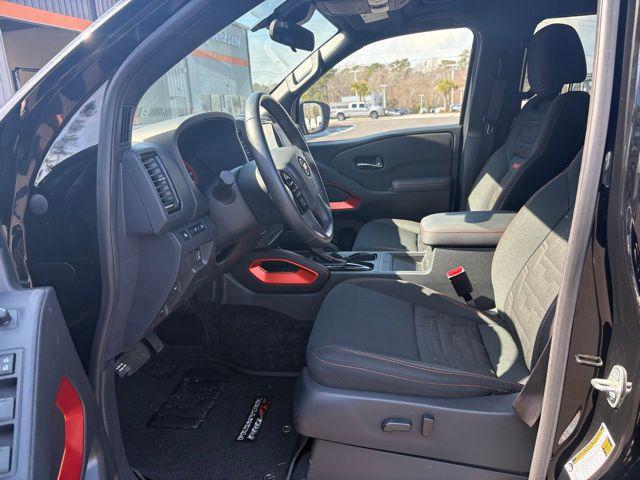 2022 Nissan Frontier Crew Cab PRO-4X 4x4