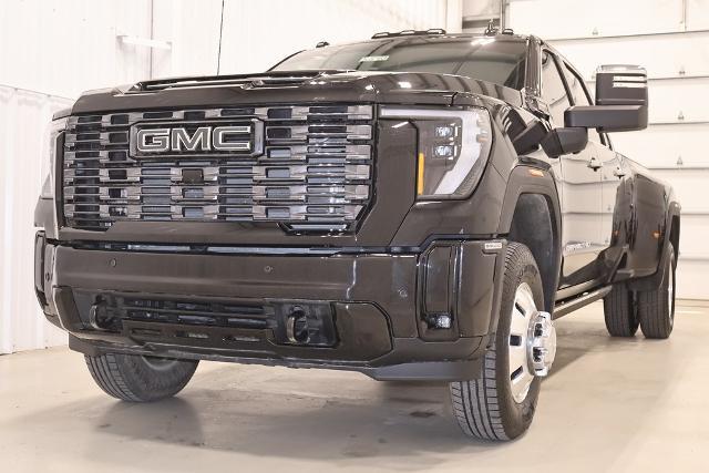 2026 GMC Sierra 3500HD Crew Cab, Long Bed, Denali Ultimate Dual Rear Wheel, 4WD
