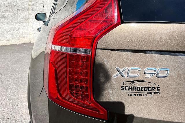 2017 Volvo XC90 Hybrid T8 Inscription
