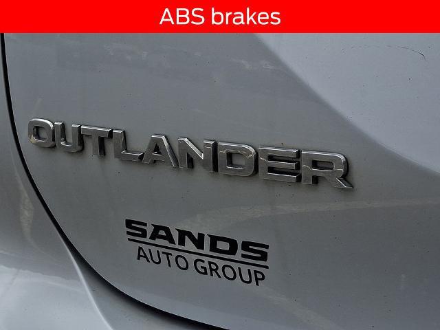 2022 Mitsubishi Outlander ES 2.5 S-AWC