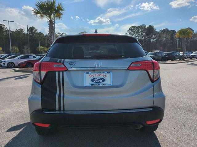 2022 Honda HR-V 2WD EX