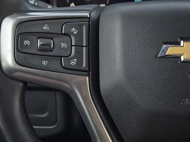 2023 Chevrolet Suburban 4WD Premier