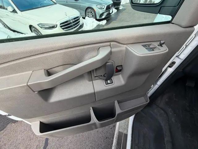 2024 Chevrolet Express Cargo Van RWD 2500 Regular Wheelbase WT