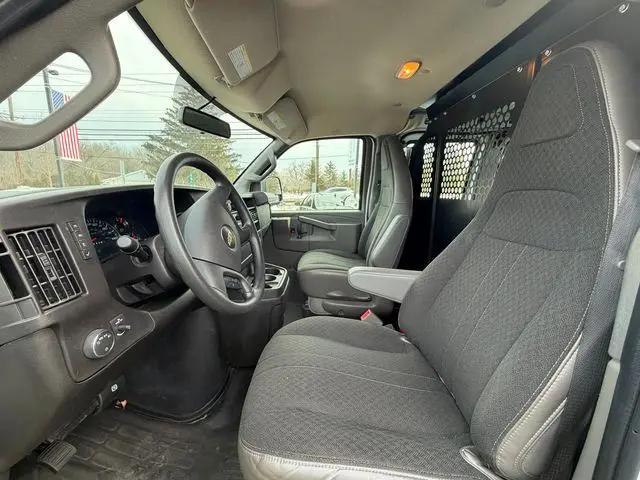 2024 Chevrolet Express Cargo Van RWD 2500 Regular Wheelbase WT