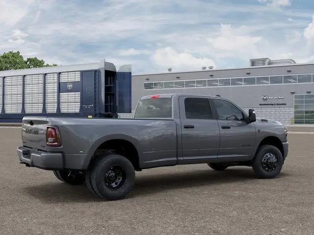 2026 Ram 3500 Big Horn Crew Cab 4x4 8' Box