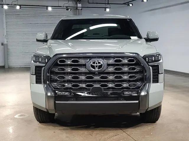 2026 Toyota Tundra Platinum CrewMax 5.5' Bed