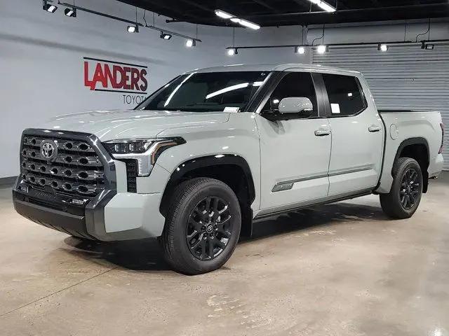 2026 Toyota Tundra Platinum CrewMax 5.5' Bed