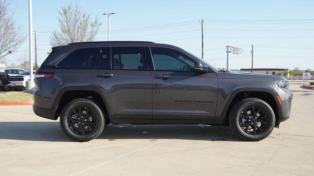 2026 Jeep Grand Cherokee Altitude 4x4