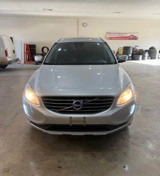 2017 Volvo XC60 T5 Inscription
