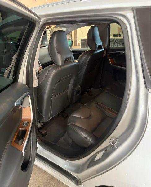 2017 Volvo XC60 T5 Inscription